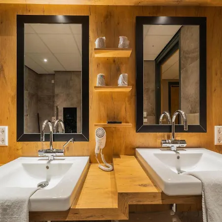 Comfortable Apartment In Egmond Aan Zee Near Sea Appartamento *