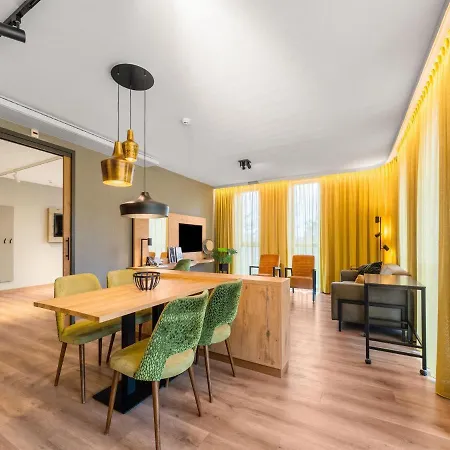 Comfortable Apartment In Egmond Aan Zee Near Sea דירה *